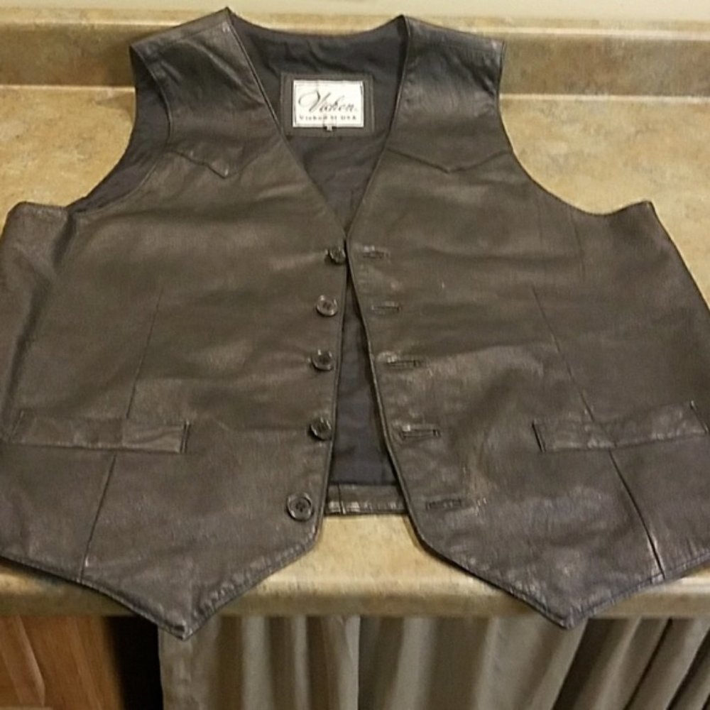 Vichen Black leather Vest 24" length - large - Picture 5 of 8